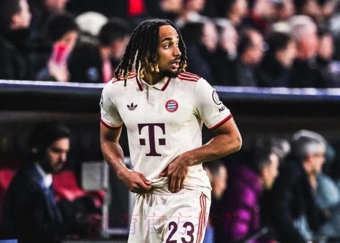 德天空:皇马后卫线变动或引发多米诺骨牌效应 德天空:皇马后卫线变动或引发多米诺骨牌效应